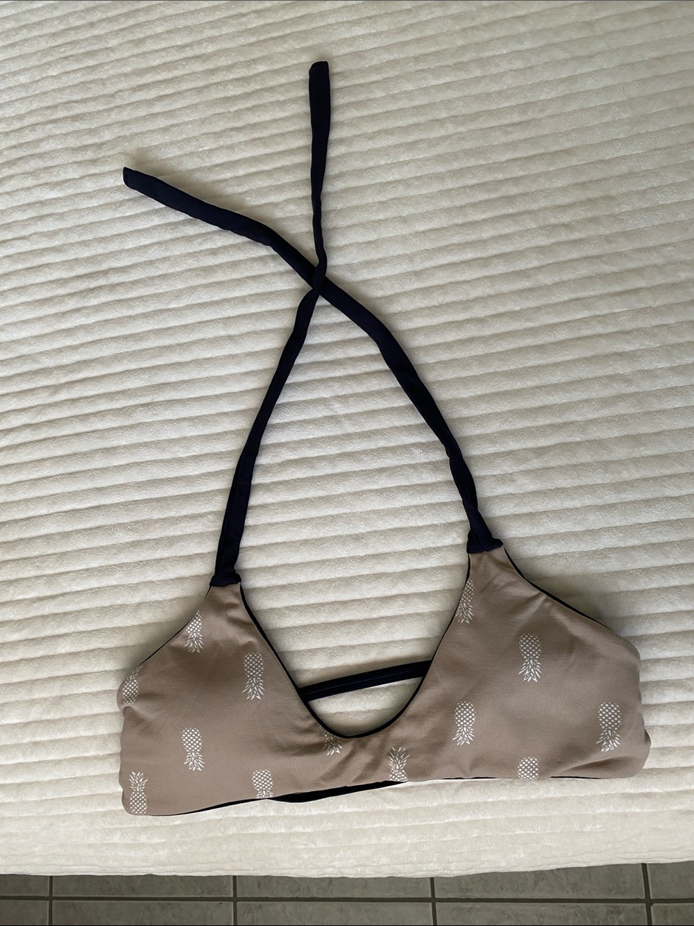 🌼 Black Halter Bikini Top - Women's Swimwear fits like an xs